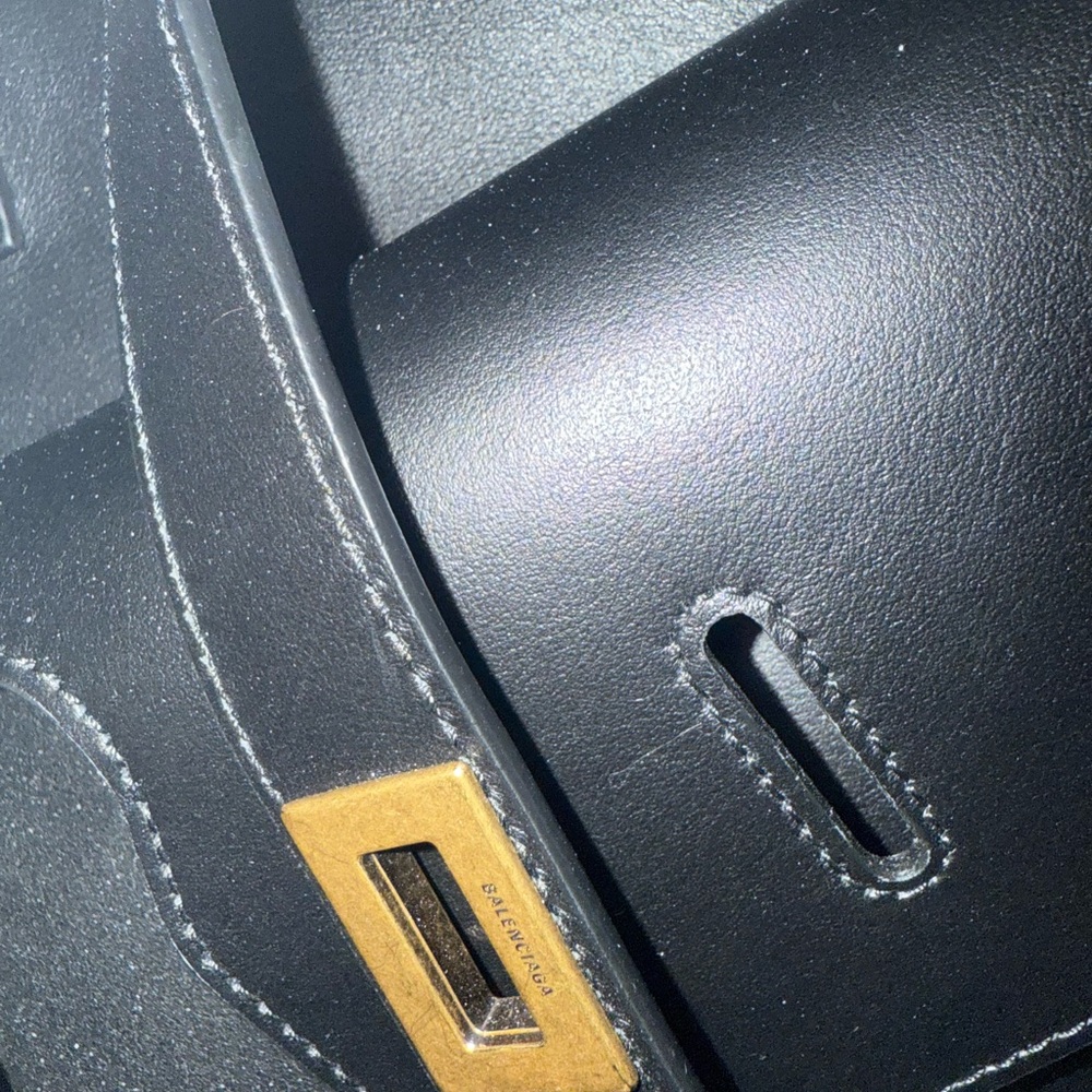 Balenciaga Bel Air Medium - Picture 4 of 15